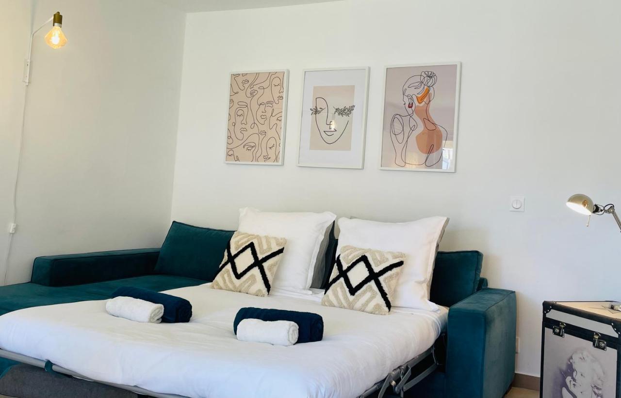 Apartment Le Week Riviera: Spacious 3-star In With Terrace And Garage *